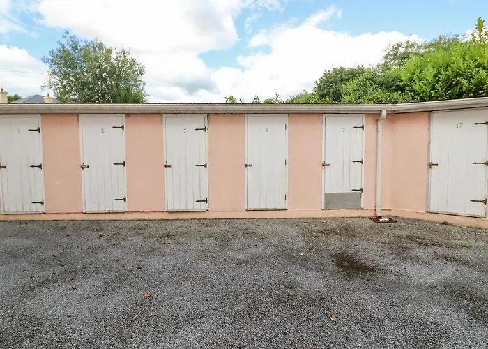 8 Scrahan Place Apartament